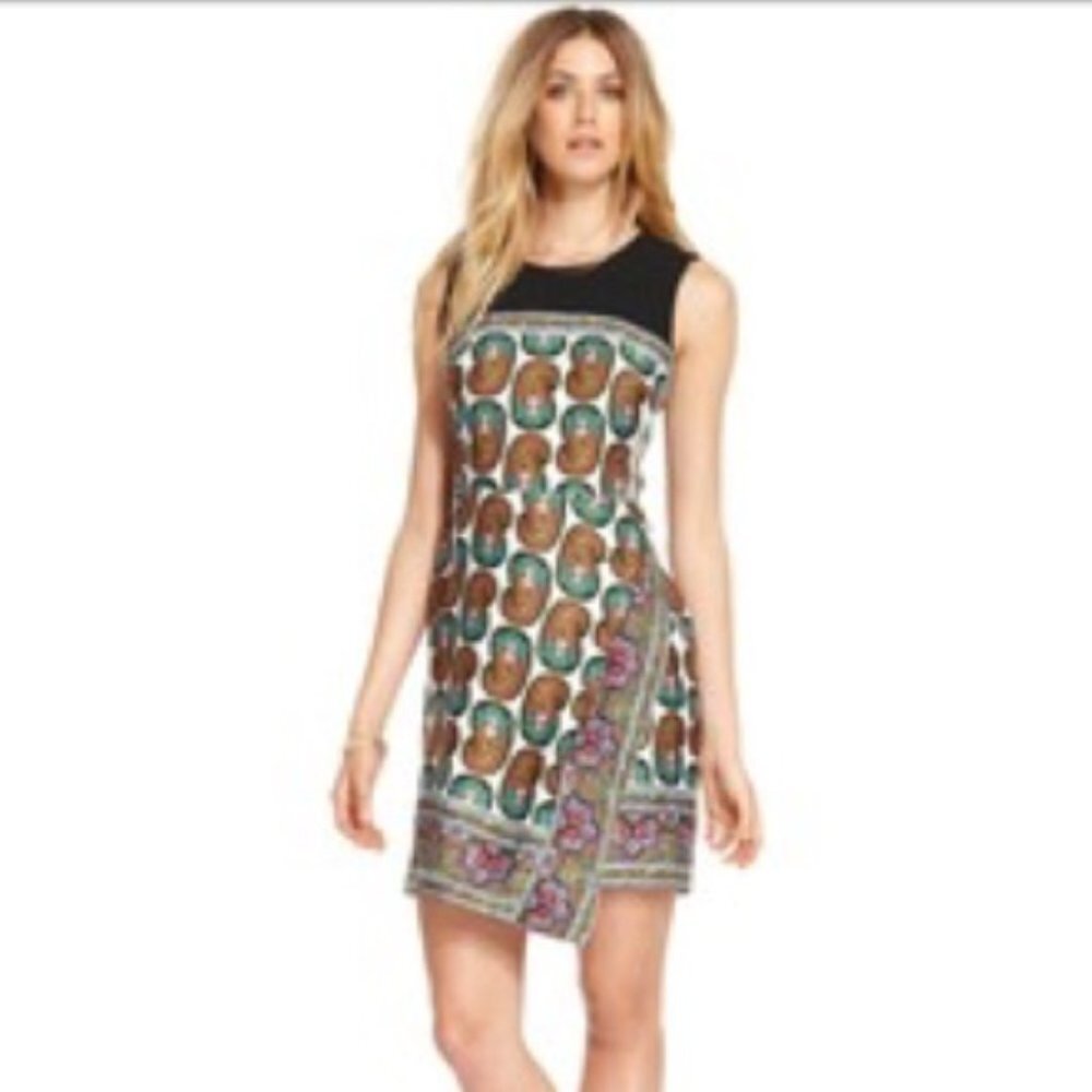 Rachel Roy Sleeveless Paisley print Shift Dress
